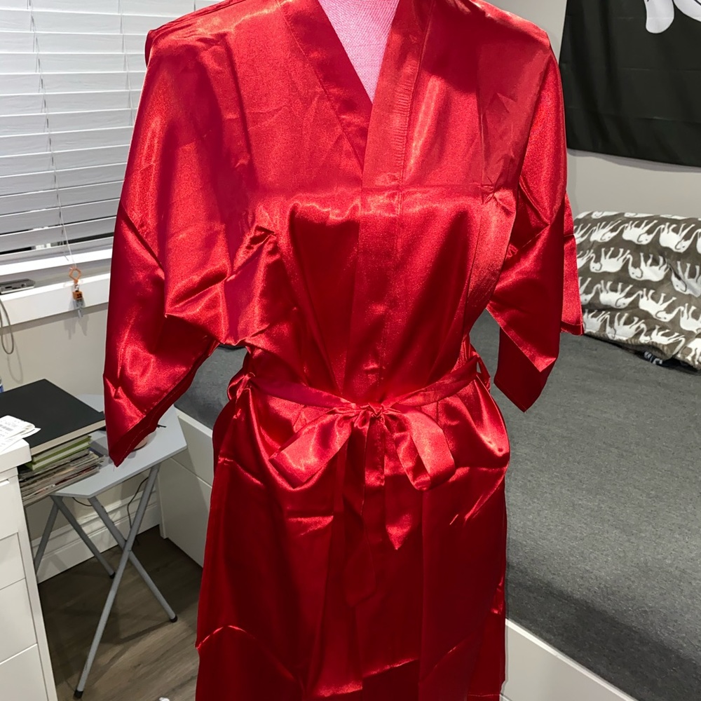 Silk red robe❣️
